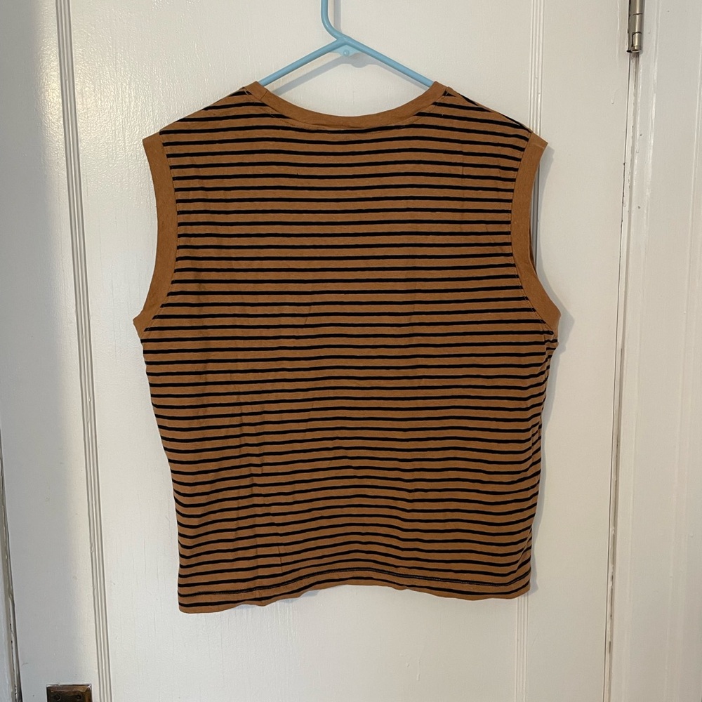 Levi's boxy tank in tobacco stripe NWT - Picture 7 of 7